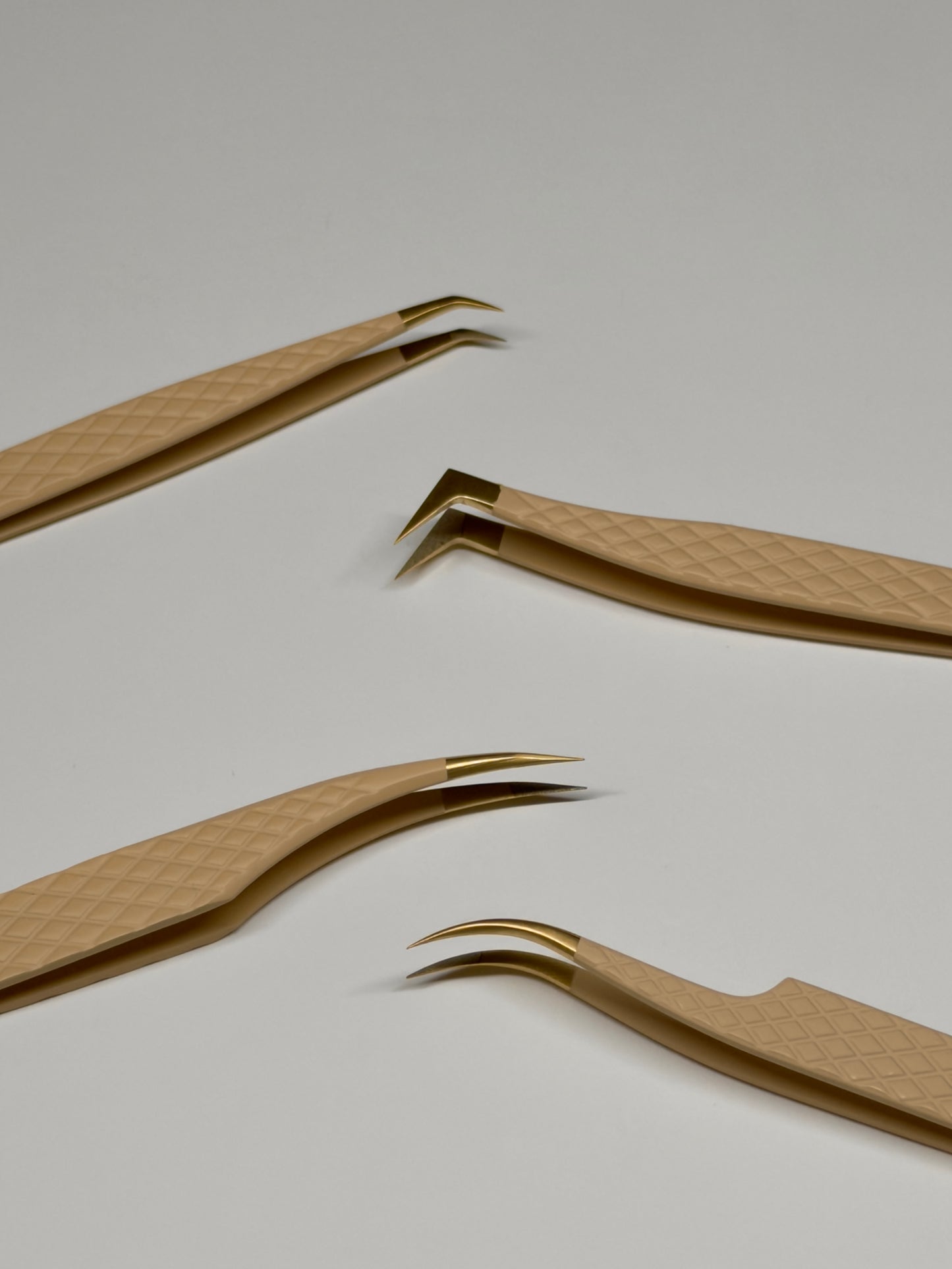 Pinzette mit Fiber Tip isolation 07